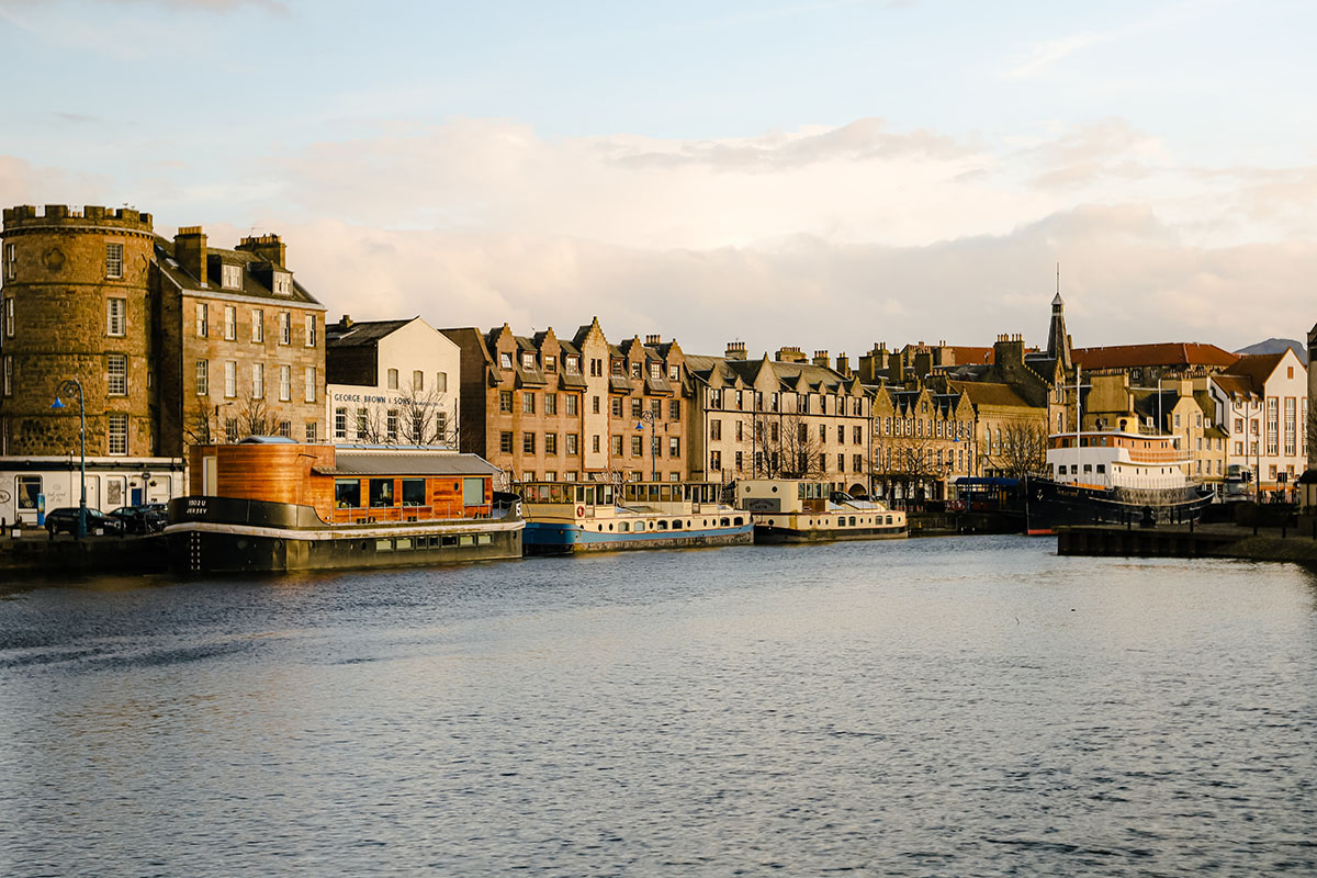 ohmyevent-edimbourg-fleuve-bateaux